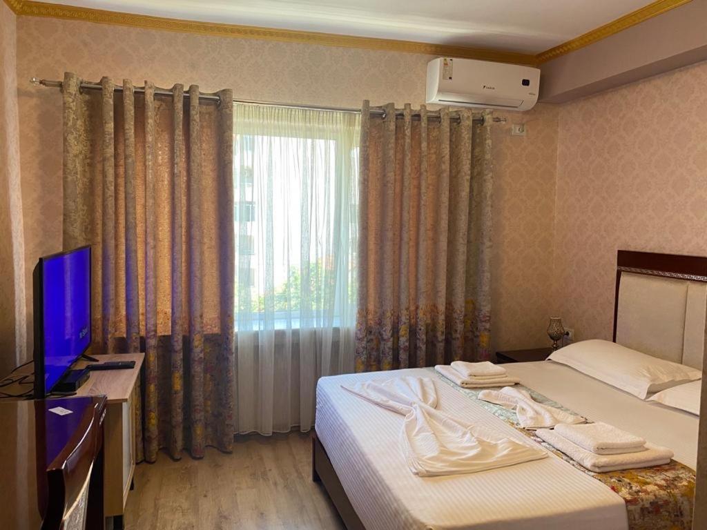 British Hotel Πόγραδετς Εξωτερικό φωτογραφία
