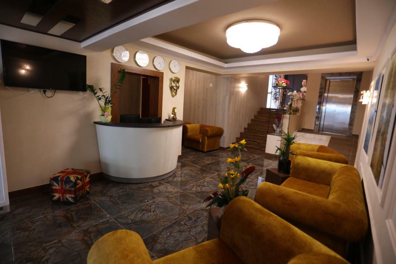 British Hotel Πόγραδετς Εξωτερικό φωτογραφία