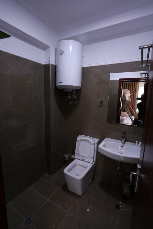 British Hotel Πόγραδετς Εξωτερικό φωτογραφία